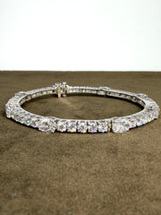 Mystic Vale Lab Diamond Bangle | GEMSURE