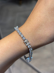 Crystal Gleam Lab Diamond Bracelet | GEMSURE