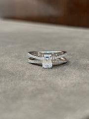 81 Pointer Lab Diamond Ring | GEMSURE