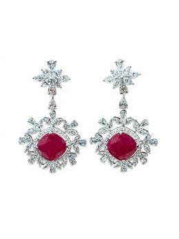 Forever Bloom Lab Diamond Earring | GEMSURE