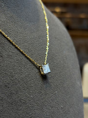 True Bloom 1.5ct Lab Diamond Pendant | GEMSURE