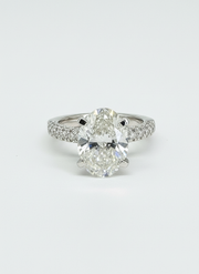 Radiant Trace 2.5ct Lab Diamond Ring | GEMSURE