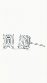 Khushoka Pitara – Emerald Cut Diamond Set | GEMSURE