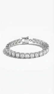 Khushoka Pitara – Emerald Cut Diamond Set | GEMSURE