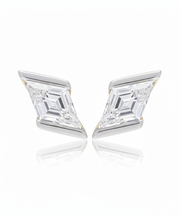 Seriq Frame Lab Diamond Earring | GEMSURE