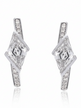 Alvion Curve Lab Diamond Earring | GEMSURE