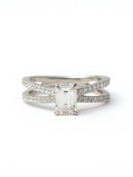 81 Pointer Lab Diamond Ring | GEMSURE