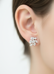 Serene Bloom Lab Diamond Earring | GEMSURE